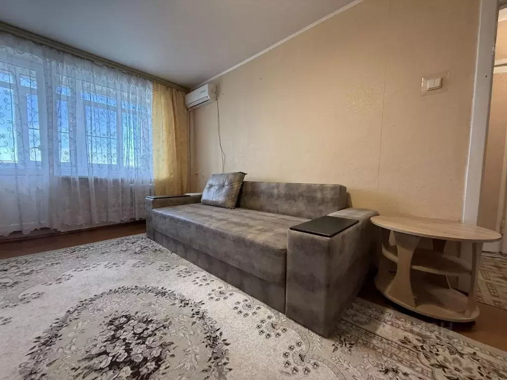 3-к кв. Севастополь просп. Победы, 49 (65.0 м) - Фото 1