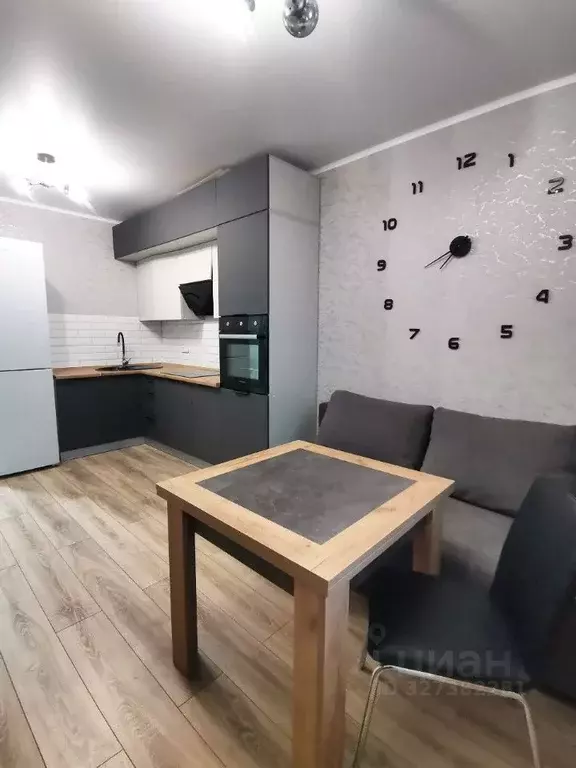 1-к кв. Оренбургская область, Оренбург Салмышская ул., 9/5 (41.0 м) - Фото 2