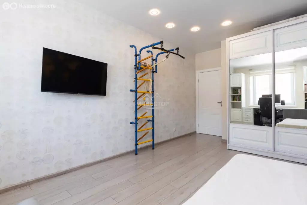 3-комнатная квартира: Челябинск, улица 250-летия Челябинска, 75 (74.1 ... - Фото 1