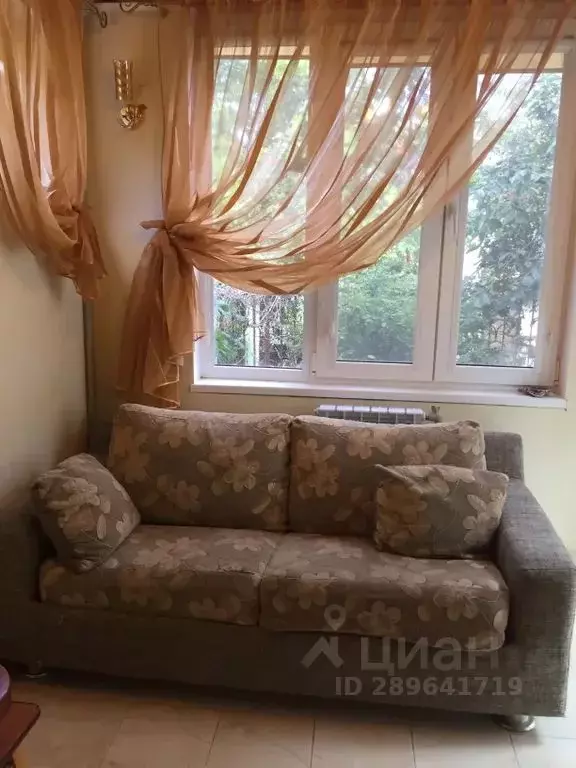 Дом в Крым, Евпатория ул. 13 Ноября, 53 (35 м) - Фото 1