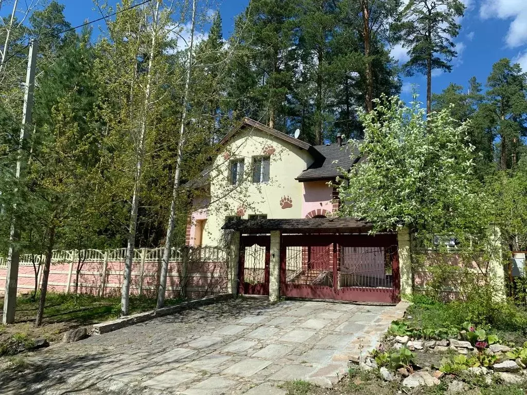 Дом в Свердловская область, Сысертский муниципальный округ, пос. ... - Фото 1