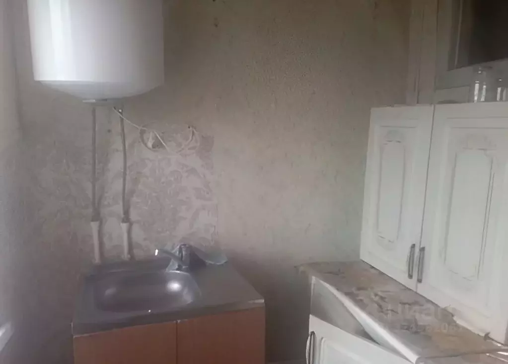 3-к кв. Оренбургская область, Саракташский район, с. Васильевка  (53.0 ... - Фото 2