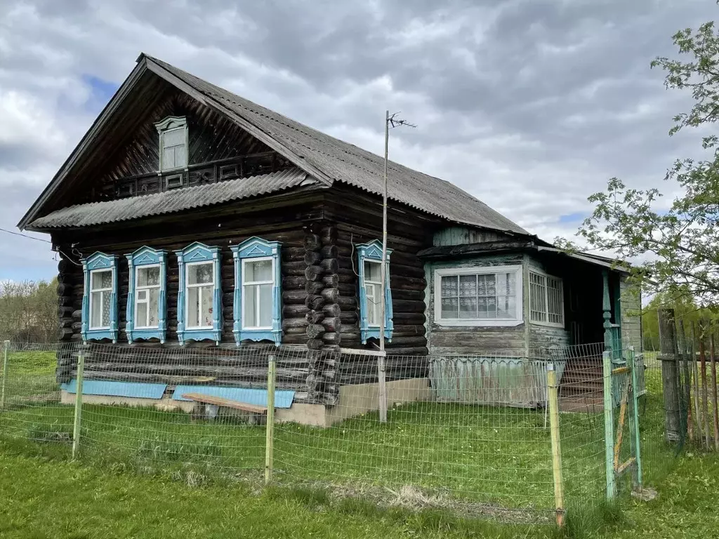 Дом в Тверская область, Конаковский муниципальный округ, д. Ременницы ... - Фото 0