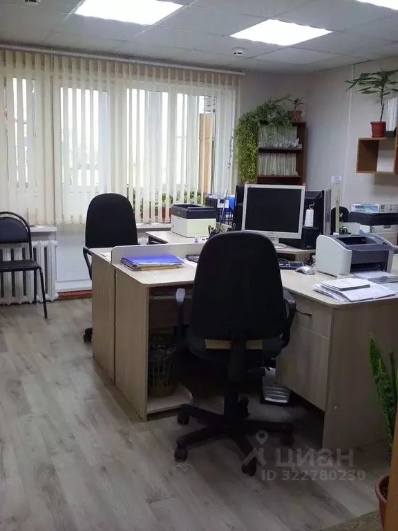 Помещение свободного назначения в Курганская область, с. Целинное ул. ... - Фото 2