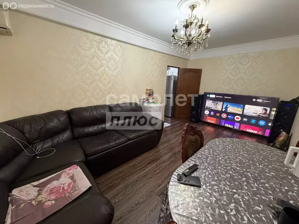 3-комнатная квартира: Махачкала, проспект Гамидова, 34 (50 м) - Фото 1