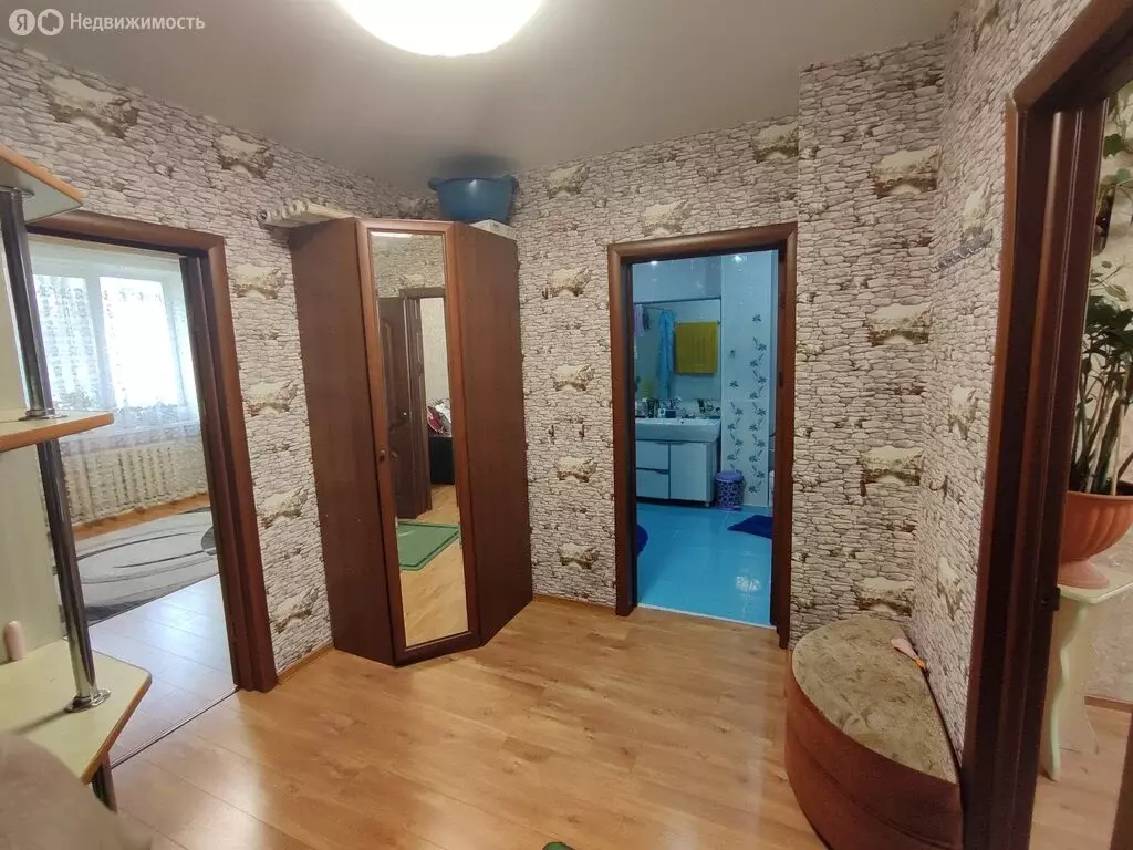2-комнатная квартира: Партизанск, Обогатительная улица, 15 (69.3 м) - Фото 0
