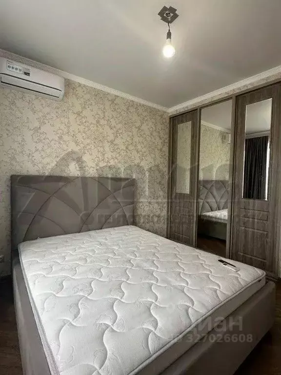 1-к кв. Северная Осетия, Владикавказ ул. Шамиля Джикаева (50.0 м) - Фото 0