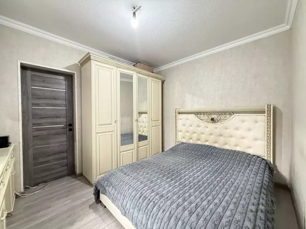 Дом в Кабардино-Балкария, Нальчик Вольный Аул кп, ул. Туриста, 76Б ... - Фото 1