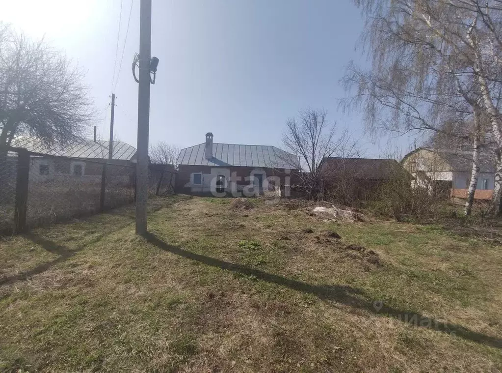 Дом в Липецкая область, Добровский муниципальный округ, с. Чечеры ул. ... - Фото 2