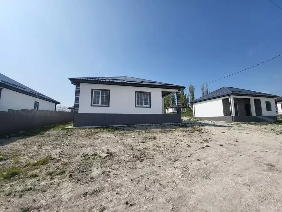 Дом в Краснодарский край, Новороссийск городской округ, Натухаевская ... - Фото 1