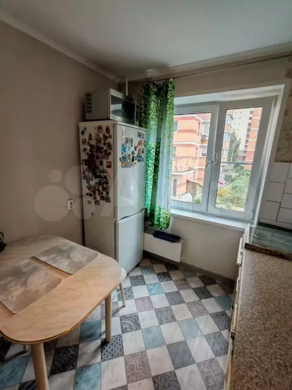 Комната 14 м в 3-к., 2/10 эт. - Фото 1