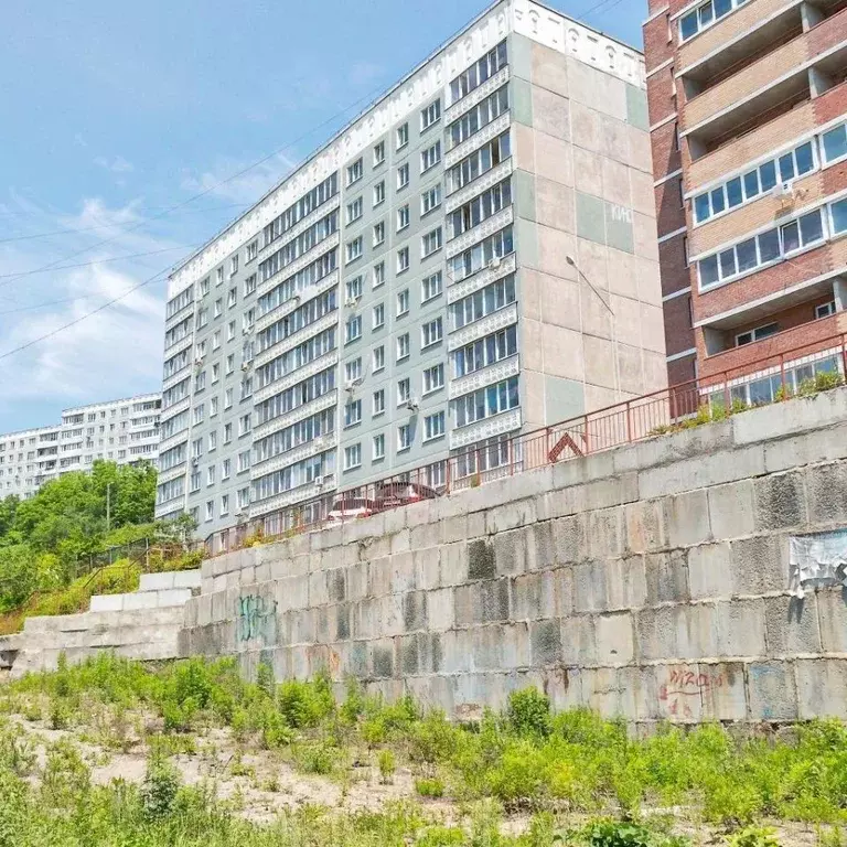 3-к кв. Приморский край, Владивосток ул. Нейбута, 10 (65.6 м) - Фото 0