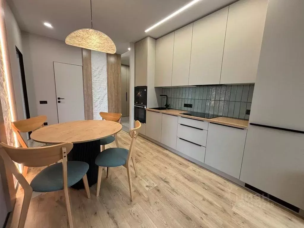 3-к кв. Свердловская область, Екатеринбург ул. Свердлова, 32 (65.0 м) - Фото 2