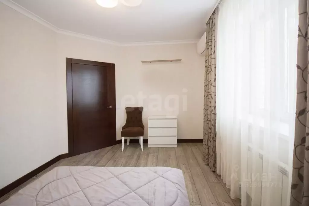 2-к кв. Калужская область, Калуга Молодежная ул., 43 (64.9 м) - Фото 1