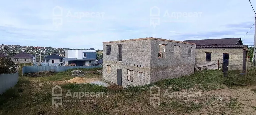 Дом в Волгоградская область, Волгоград пос. Верхняя Ельшанка, ул. ... - Фото 0