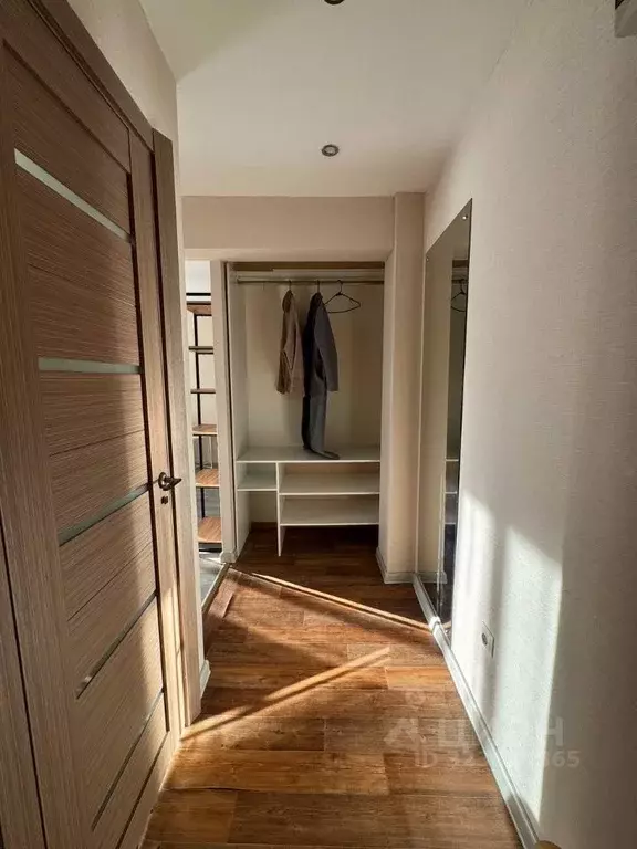 1-к кв. Иркутская область, Иркутск Пограничный пер., 6 (30.0 м) - Фото 1