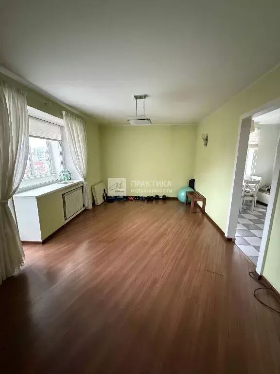 Продается 3-комнатная квартира - Фото 2