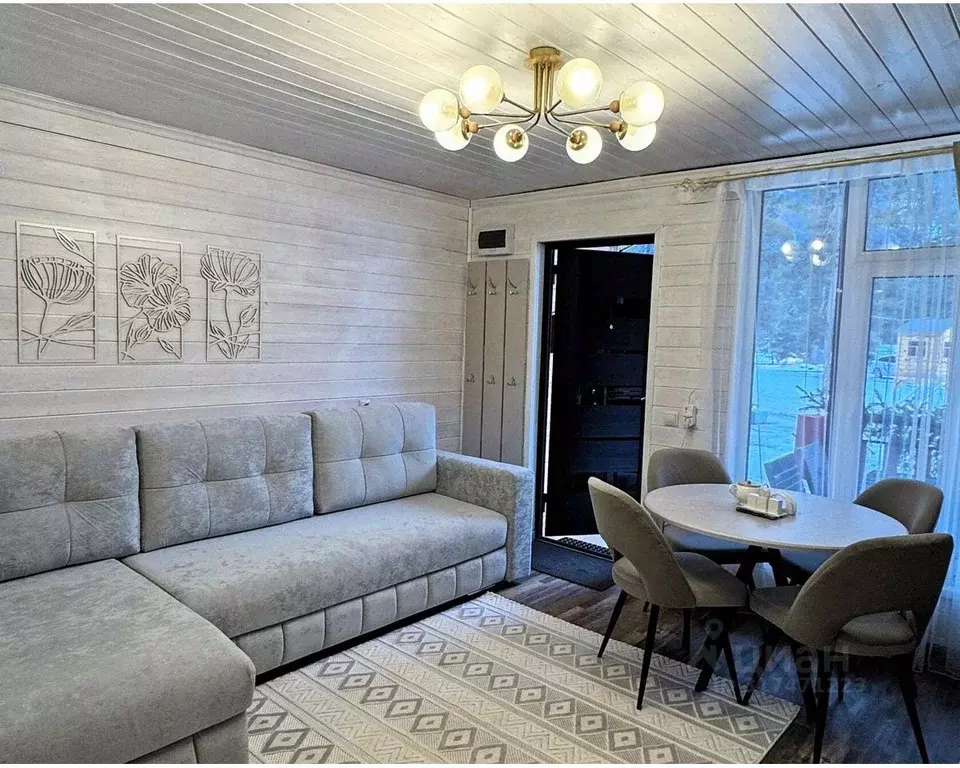 Дом в Карачаево-Черкесия, Зеленчукский район, с. Архыз  (40 м) - Фото 1