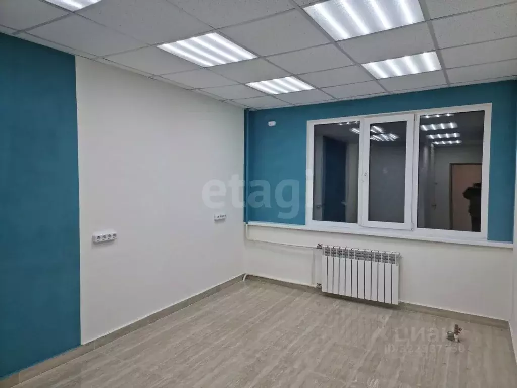 Офис в Ямало-Ненецкий АО, Новый Уренгой Дружба мкр, 2/5 (40 м) - Фото 2