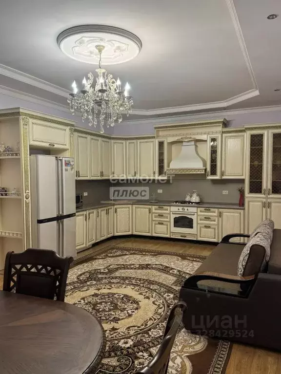 Дом в Дагестан, Дербент ул. Мазахира Рзаева (200 м) - Фото 1