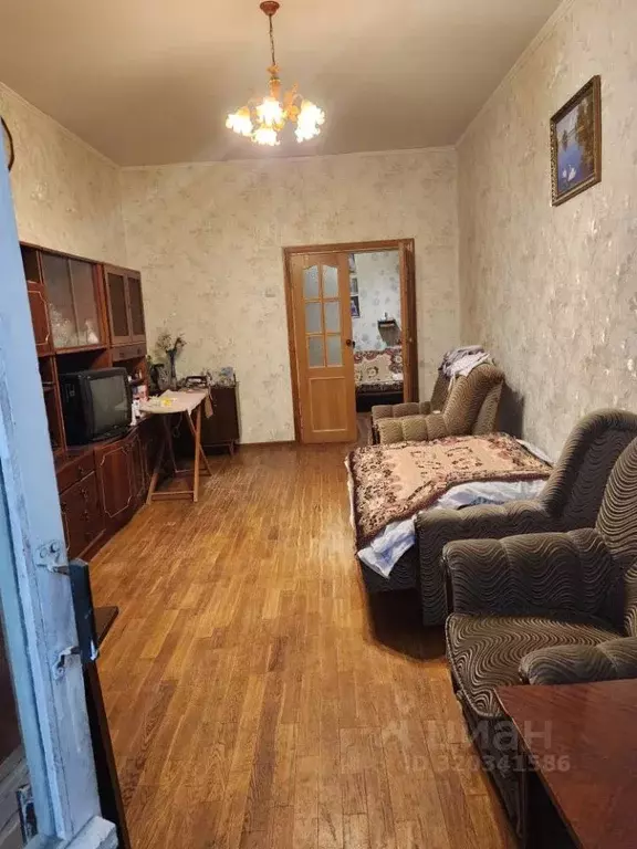 3-к кв. Брянская область, Брянск пер. Горького, 4 (79.6 м) - Фото 1
