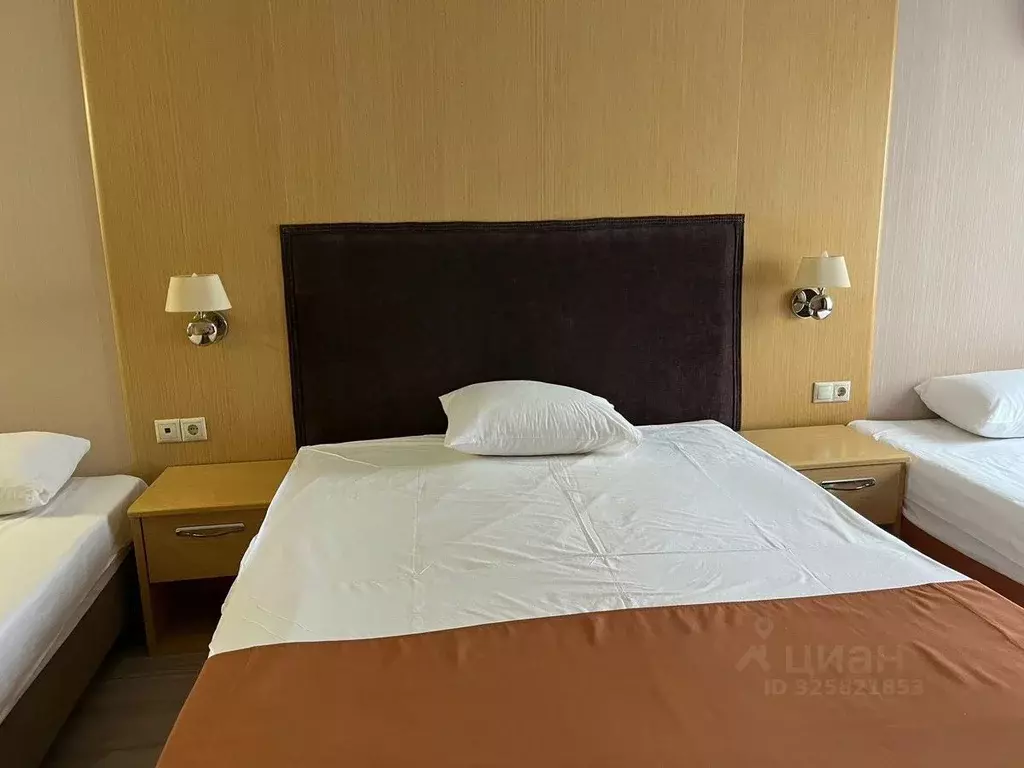 Комната Челябинская область, Челябинск ул. Молодогвардейцев, 34 (25.0 ... - Фото 1