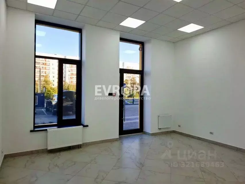 Торговая площадь в Ульяновская область, Ульяновск просп. ... - Фото 2