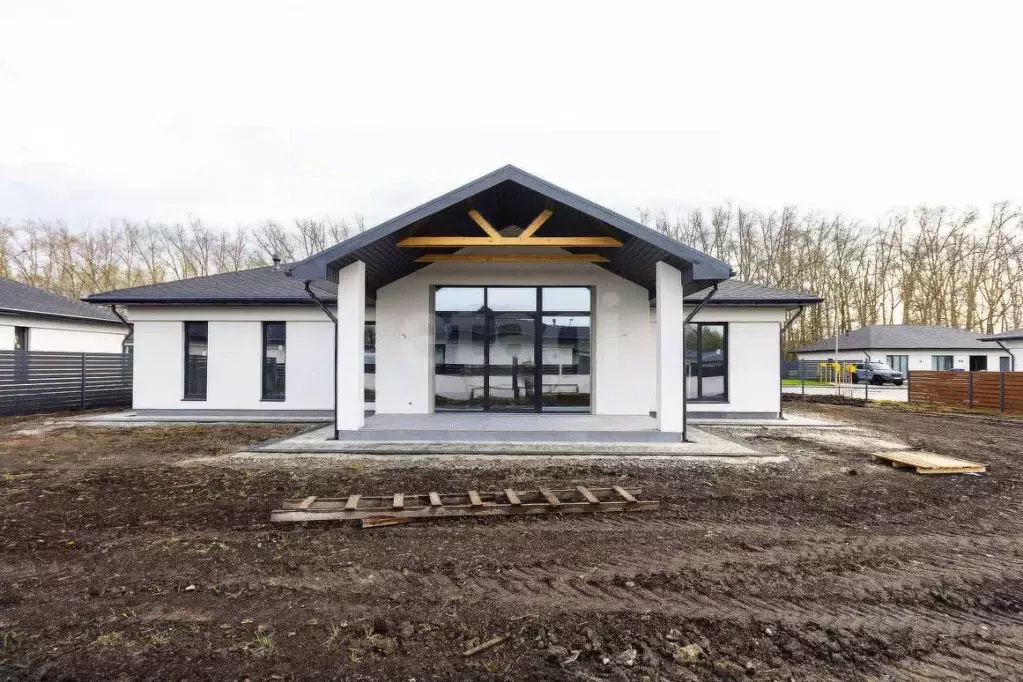 Дом в Тюменская область, Тюменский муниципальный округ, пос. ... - Фото 2