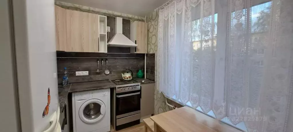 2-к кв. Вологодская область, Череповец ул. Краснодонцев, 60 (44.1 м) - Фото 1