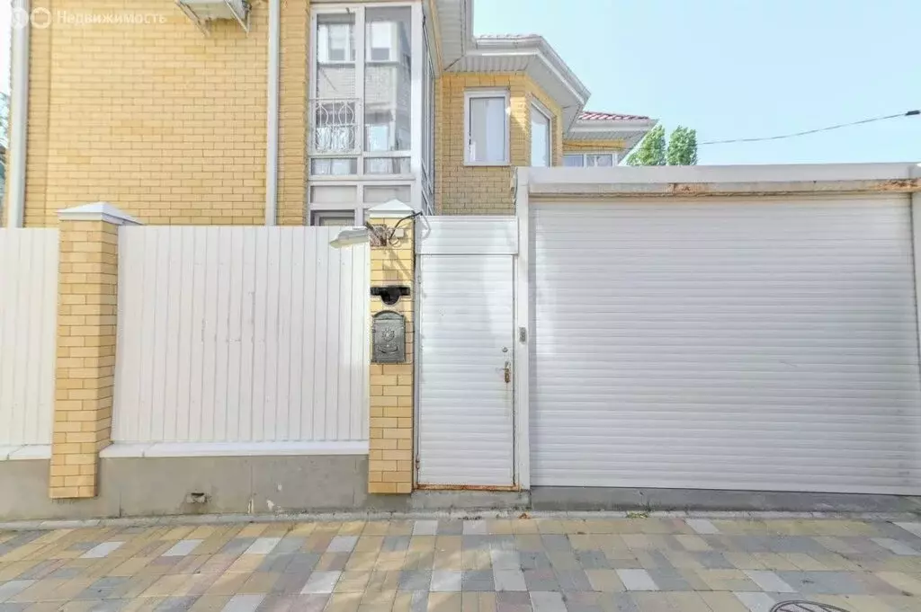Дом в Ростов-на-Дону, улица 15-я Линия (150 м) - Фото 1