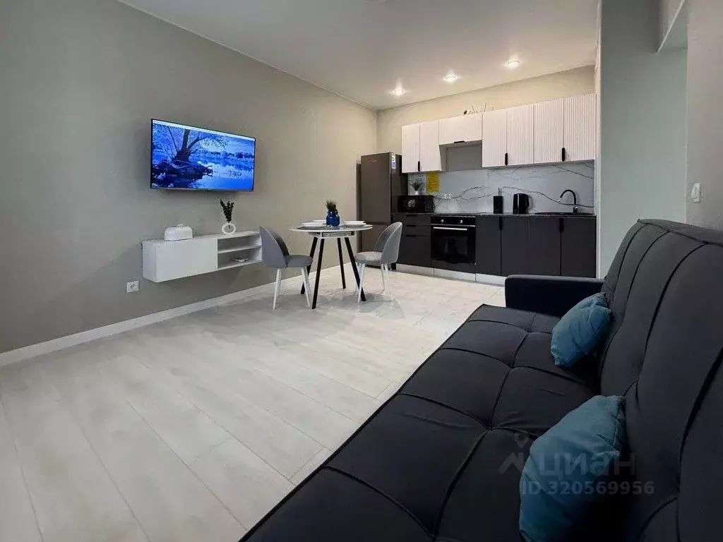 1-к кв. Оренбургская область, Оренбург ул. Эссена, 12 (45.0 м) - Фото 1