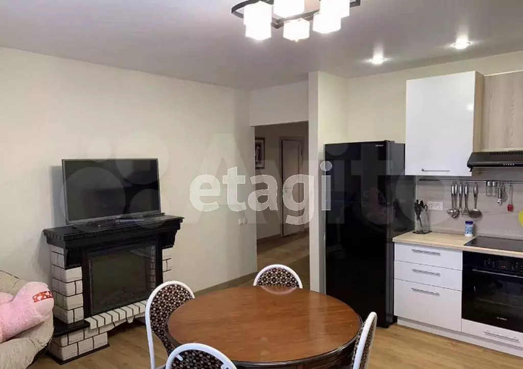 2-к. квартира, 75 м, 8/10 эт. - Фото 1