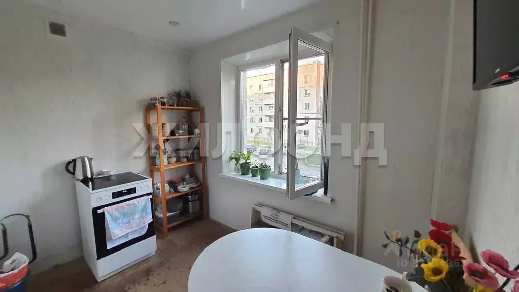 2-к кв. Хакасия, Абакан ул. Кати Перекрещенко, 15 (47.4 м) - Фото 2