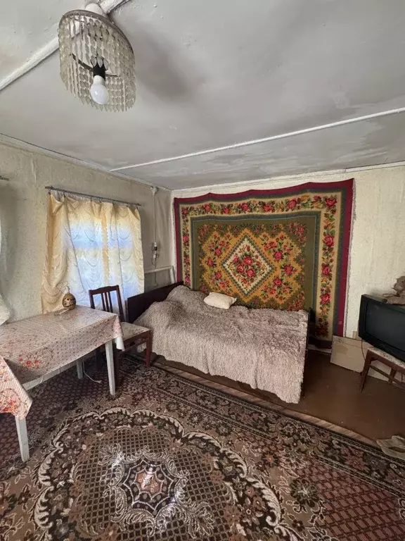 Дом в Новгородская область, Новгородский район, Ермолинское с/пос, № 4 ... - Фото 1