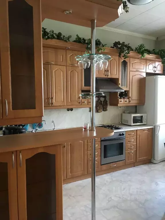 3-к кв. Ленинградская область, Гатчина ул. Слепнева, 4к1 (87.8 м) - Фото 1