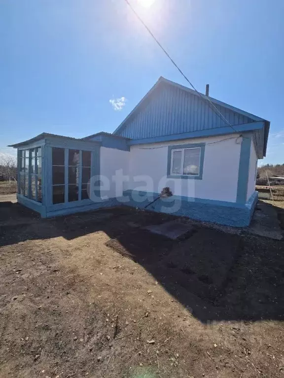 Дом в Амурская область, Белогорский муниципальный округ, с. Никольское ... - Фото 1