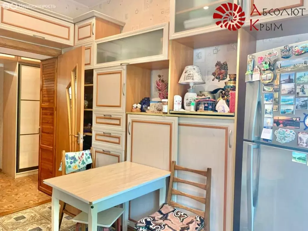 3-комнатная квартира: Феодосия, улица Карла Маркса, 41 (62 м) - Фото 1