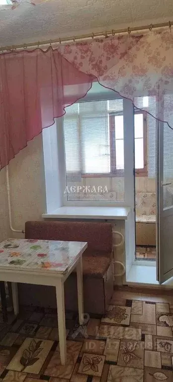 1-к кв. Белгородская область, Старый Оскол Восточный мкр, 44 (40.0 м) - Фото 0
