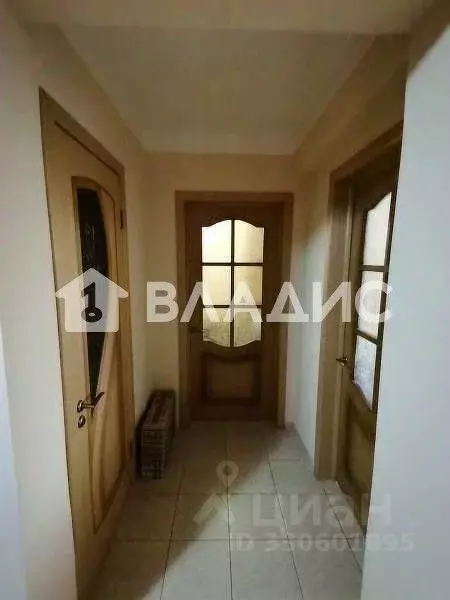 2-к кв. Бурятия, Улан-Удэ ул. Боевая, 5В (62.1 м) - Фото 0