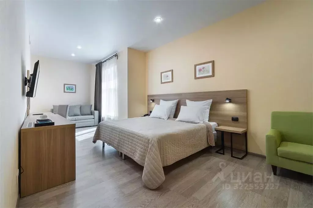 Комната Свердловская область, Екатеринбург ул. Республиканская, 1А - Фото 1