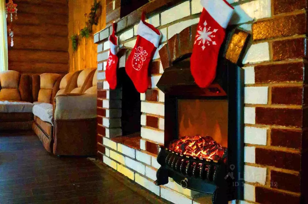 Дом в Тюменская область, Тюмень Трактовая ул. (200 м) - Фото 1