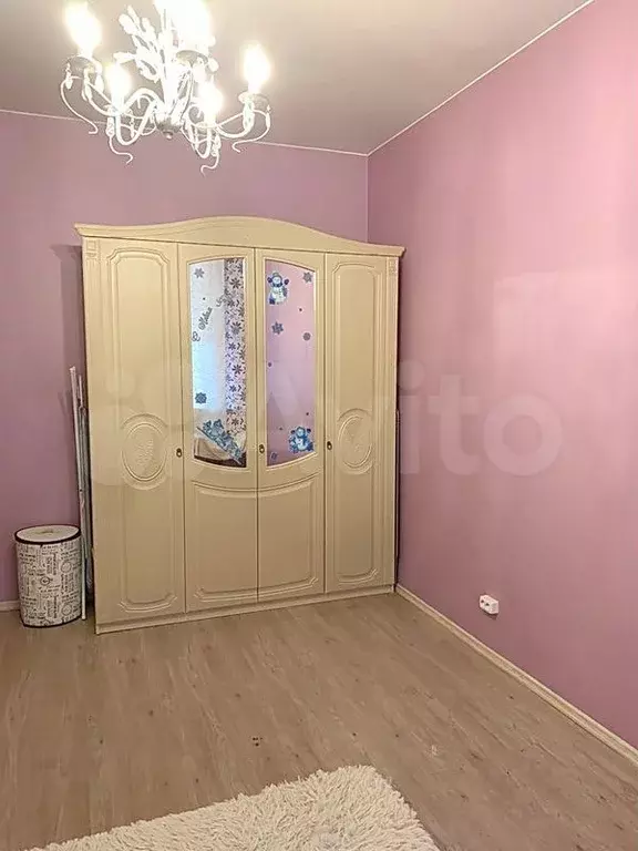 Комната 17,4 м в 4-к., 4/6 эт. - Фото 1