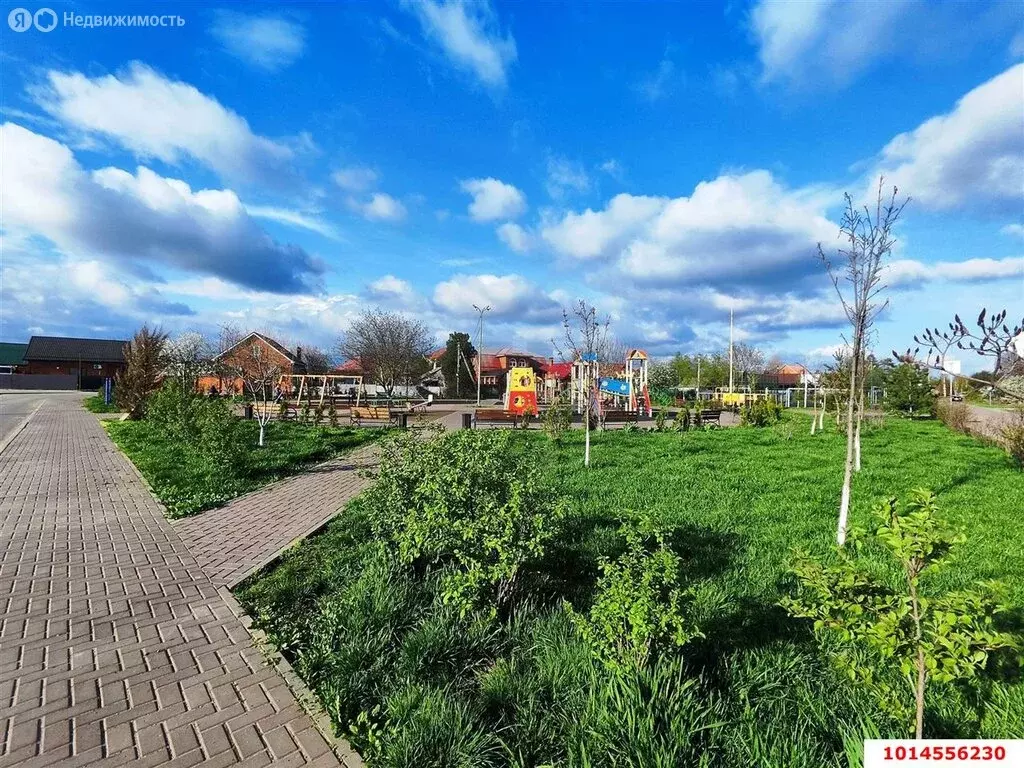 Участок в станица Новотитаровская, улица Гоголя, 7 (4.9 м) - Фото 0