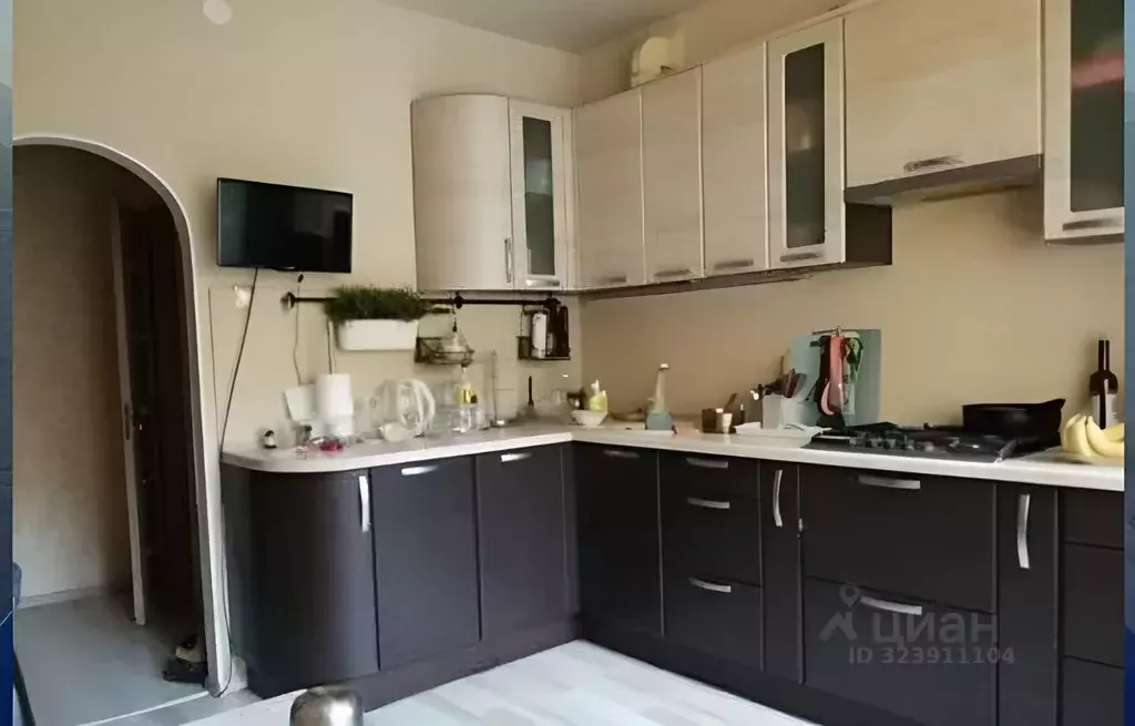 3-к кв. Новгородская область, Великий Новгород Район Торговая сторона, ... - Фото 1