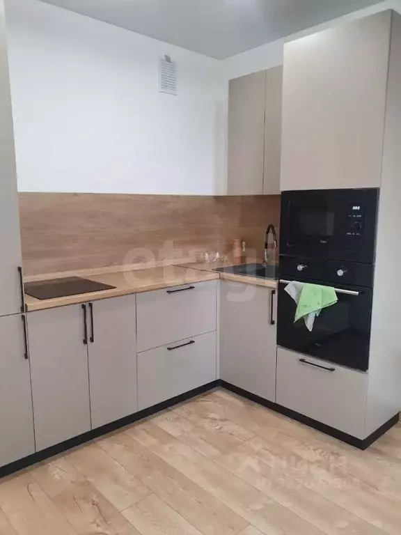 Помещение свободного назначения в Свердловская область, Екатеринбург ... - Фото 2