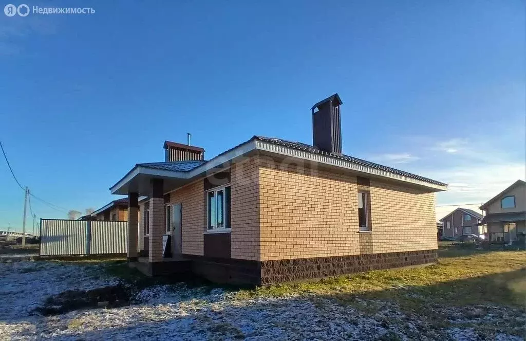 Дом в село Нагаево, улица Чемпионов (100 м) - Фото 1