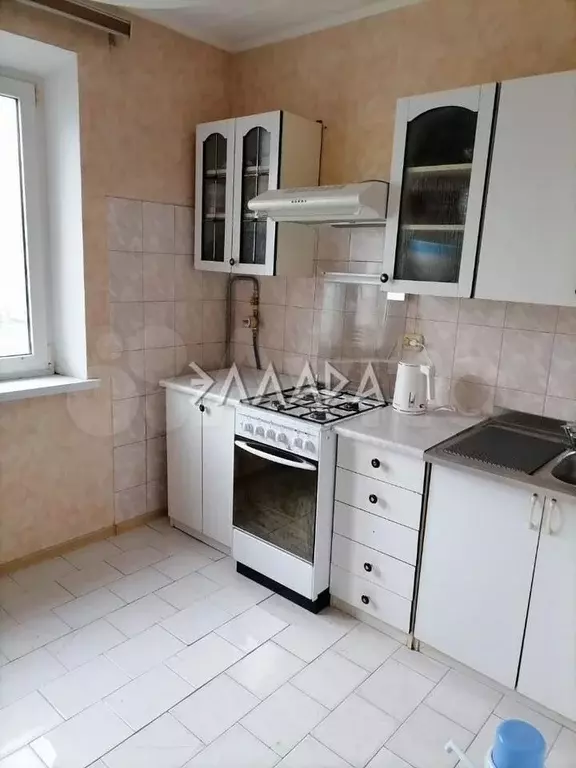 1-к. квартира, 40 м, 9/10 эт. - Фото 1