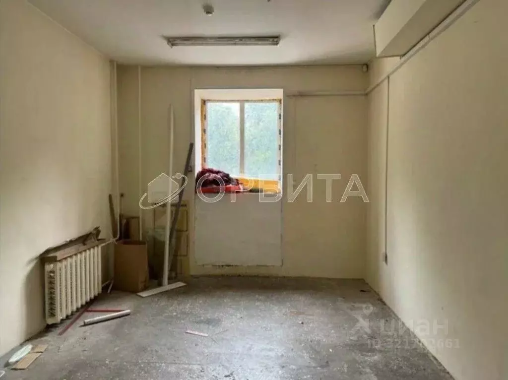 Помещение свободного назначения в Тюменская область, Тюмень ул. ... - Фото 2