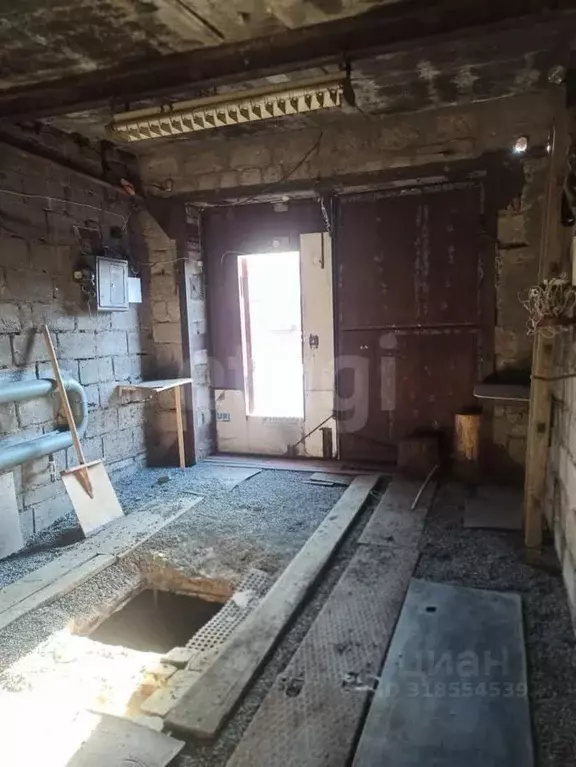 Гараж в Свердловская область, Нижний Тагил ул. Пархоменко (19 м) - Фото 0