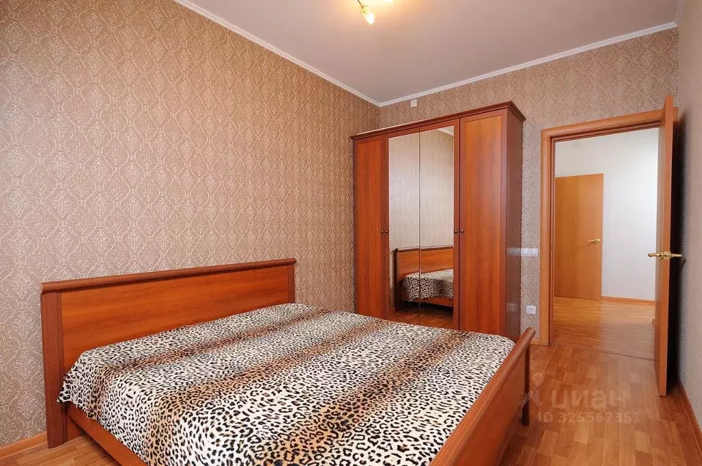 2-к кв. Омская область, Омск ул. Волховстроя, 94 (65.0 м) - Фото 1